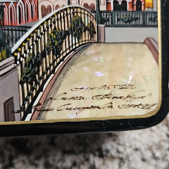 Vintage Fedoskino lacquer box - Picture 5 of 12